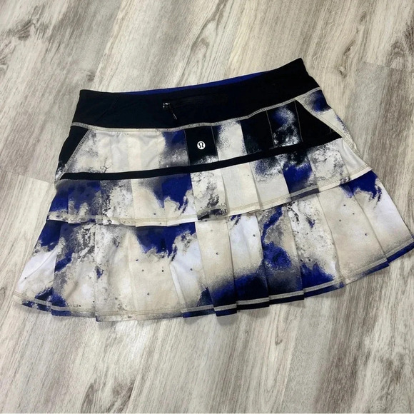 Lululemon Pace Setter Pleated Skirt Milky Way Galaxy Blue Marble RARE🦄 / 8T - Picture 7 of 16